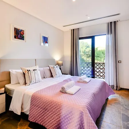 Falesia B * オーリョス・デ・アーグァ